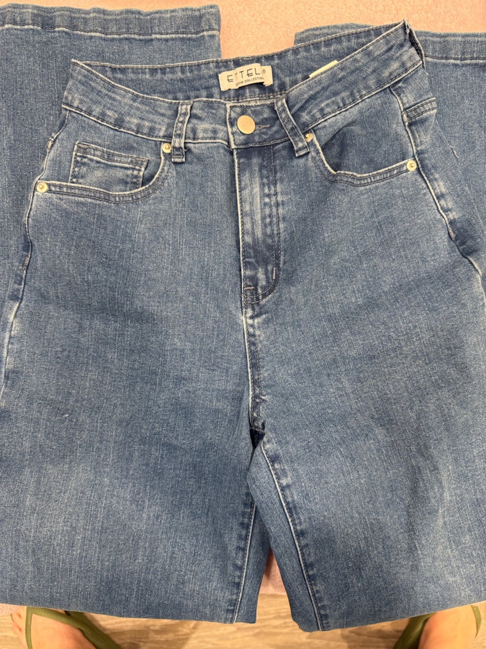 Ettelo High-Rise Wide Leg Jeans - Blue